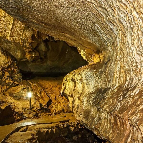 Cueva la «Garganta del Diablo»