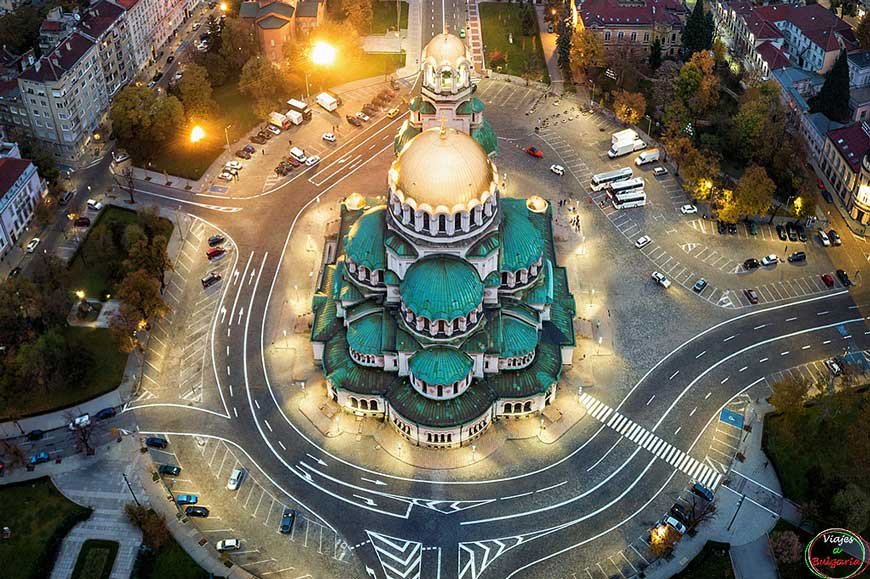Vista desde el aire de la Catedral de San Alejandro Nevski en Sofía