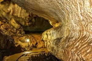 Cueva La garganta del diablo