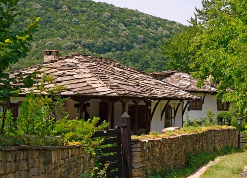 Bozhentsi (reserva arquitectónica)