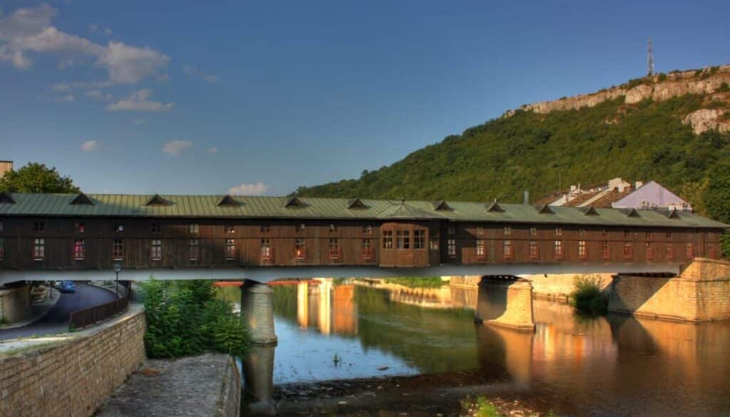 Puente de Kolyu Ficheto